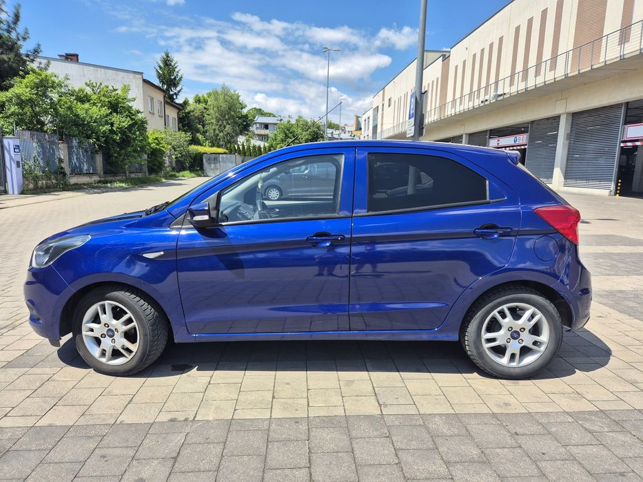 Ford KA + 2017 benzyna