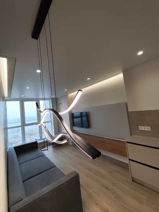 Продам сучасну, 3к. квартиру з видом на Дніпро в ЖК Mont Blan.