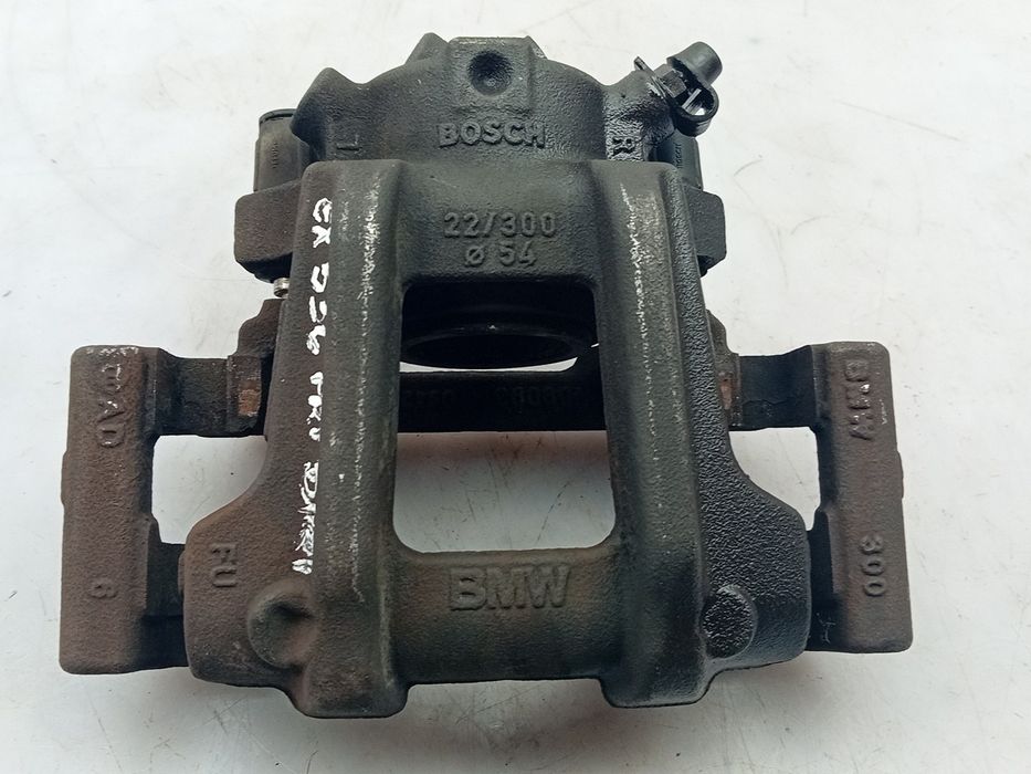 Pinça travão / maxila de travão frente direita BMW 3 (F30, F80)