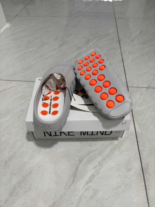 Nike mind 001 R.42