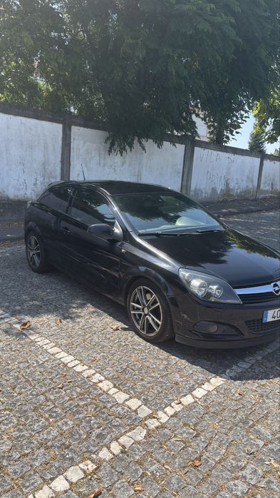 Opel astra gtc 1.7