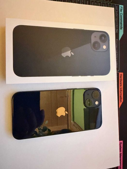 Telefon iPhone 13