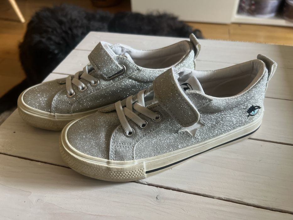 Buty dziewczęce z brokatem