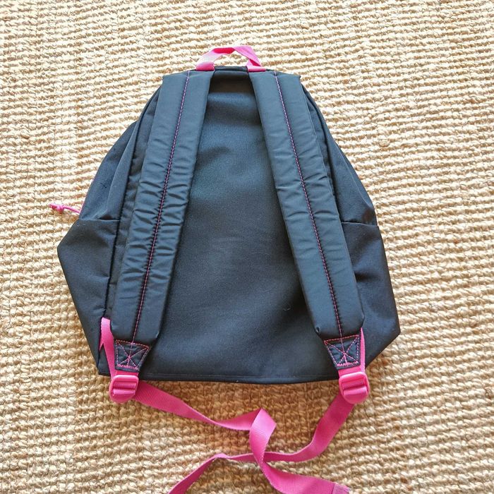 Mochilas marca Eastpack e Note