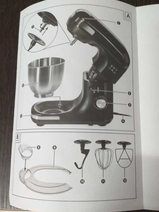 NOVO À  ESTREIA Batedeira robot de cozinha 600W taça inox 5Ltampa antisalpicos,3peças para bater claras,misturar,amassar VALOR FIXO em mão veja zonas