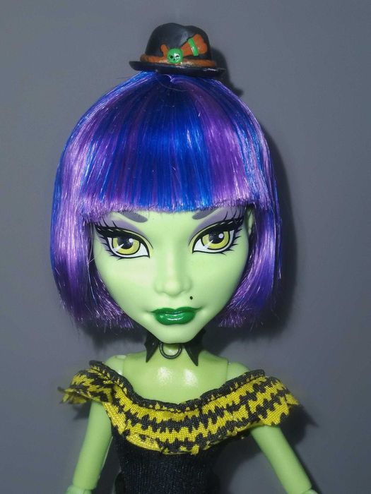 лялька монстер хай сам відьма create a monster witch з підставкою