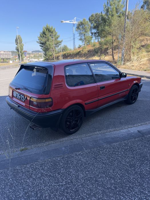 Toyota Corolla GTI 16V 1600cc – 125cv (aceito trocas)