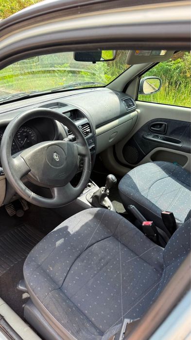 Renault Clio 5 portas