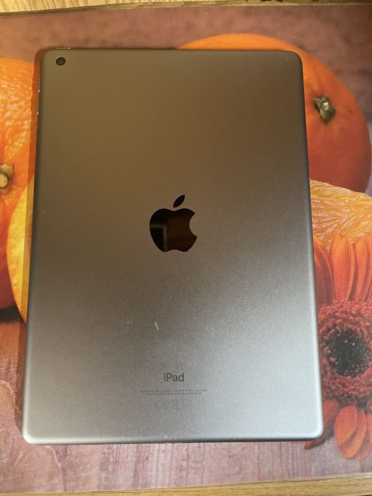 iPad 6 на 32gb Wifi