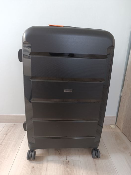 Duża walizka Topmove