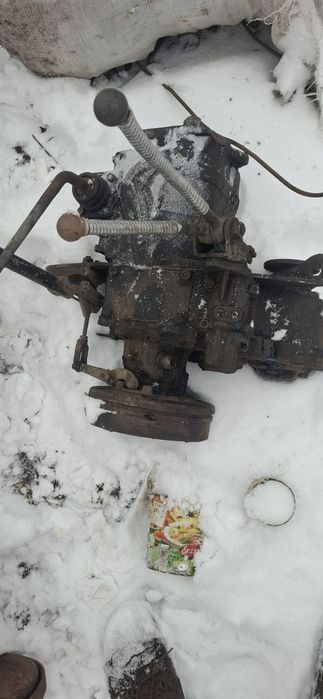 Продам коробку передач с раздаткой на автомобиль уаз 469.