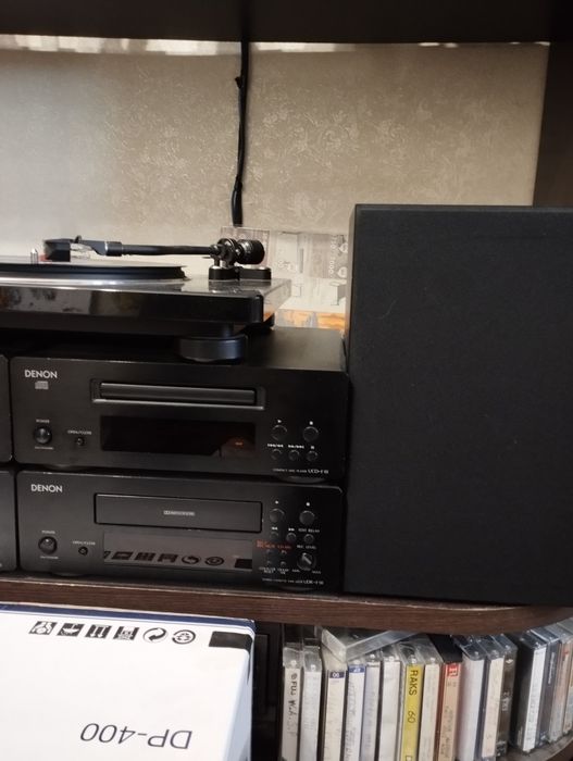 Музыкальный центр стойка DENON  с акустикой без проигрывателя винила