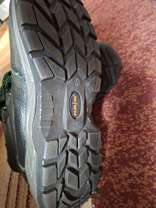 Brgrenland trzewiki buty robocze ocieplane roz 44