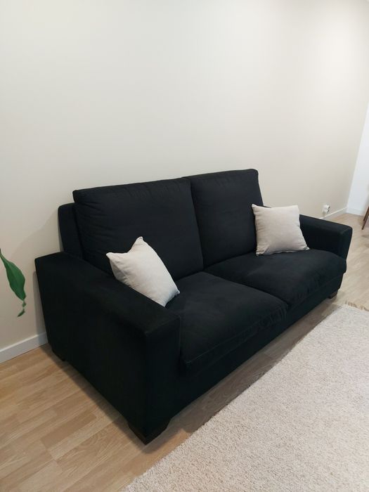Sofá 3 Lugares Preto Aveludado