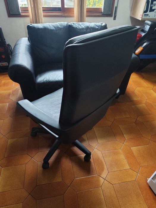 Cadeira escritório giratória