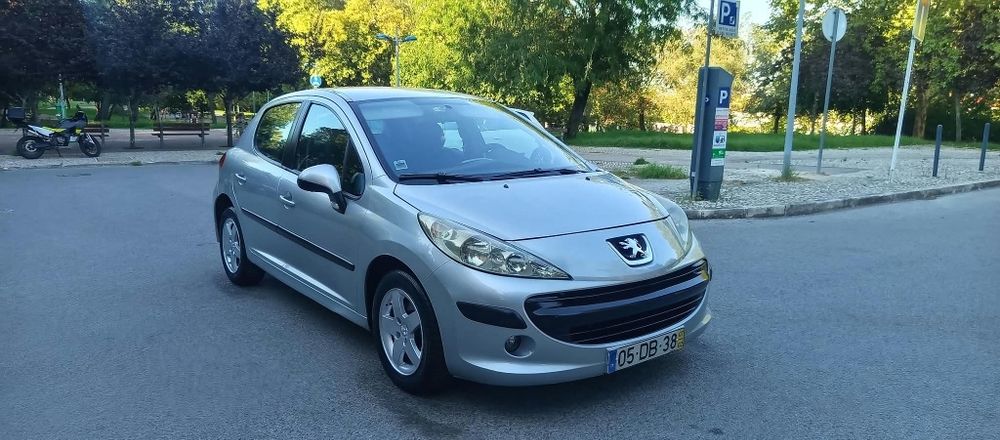 Peugeot 207 1.4 2007 90cvs