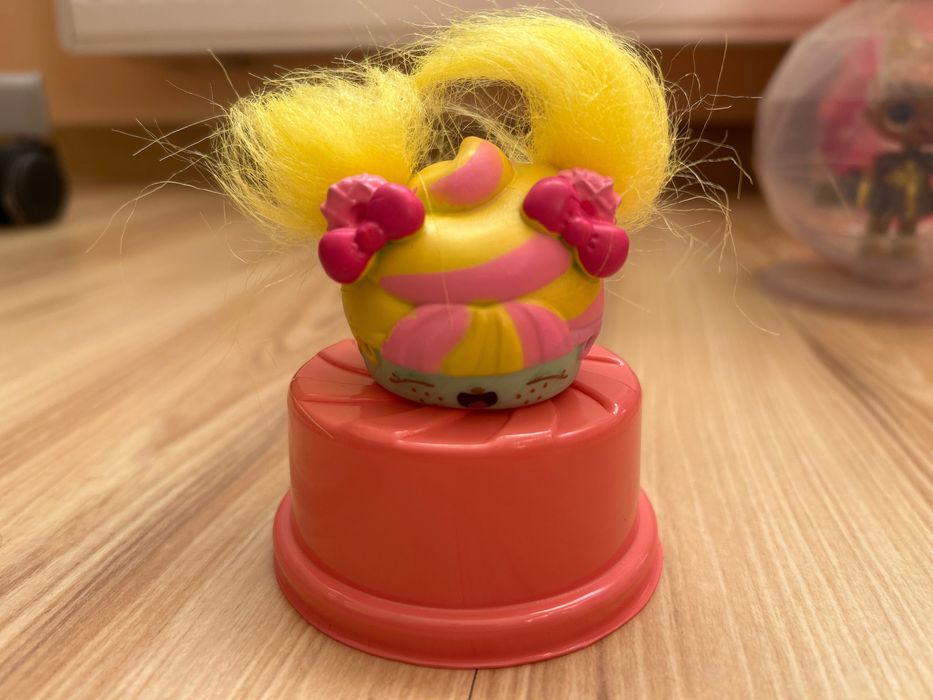 Num noms z fryzurami