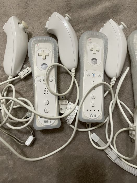 Nintendo Wii контролери та аксесуари