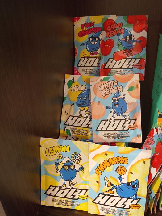 15 saszetek holy hydration różne rodzaje