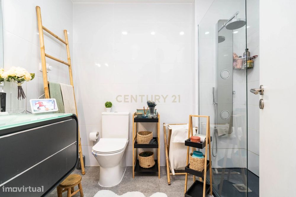 Apartamento T3 Com Garagem | Urbanização Ar E Sol - Coimbra