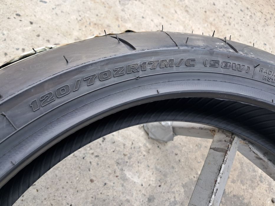 Мотошина, НОВА, 120/70 ZR17 Bridgestone Battlax Racing Street RS11F J