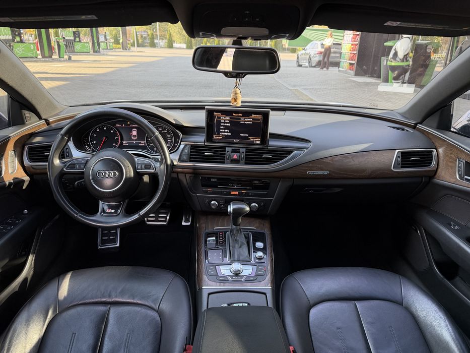 Audi a7 c7 2014 год.3.0 S-line.В отличном состоянии.
