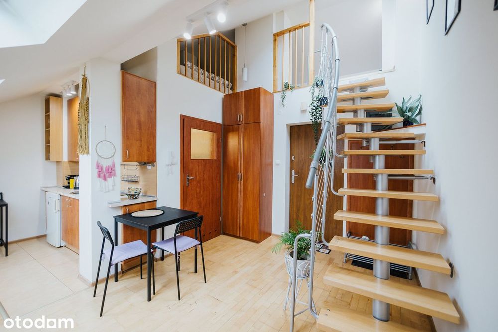 REZERWACJA Kawalerka ul. Długa / Stare Miasto / 40m2 po podłodze