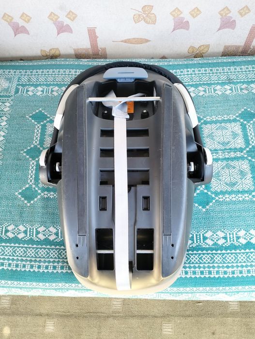 Дитяче авто крісло Cybex aton 5