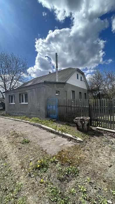 Продаж будинку в с. Пищики/Фурси