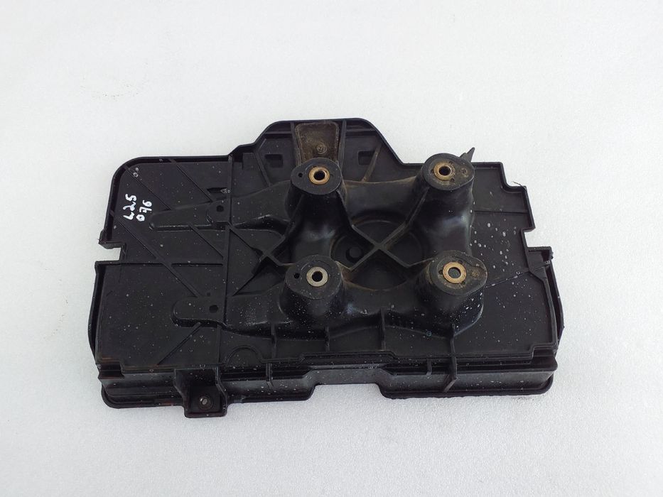 Base / caixa da bateria SEAT Leon (1M1)