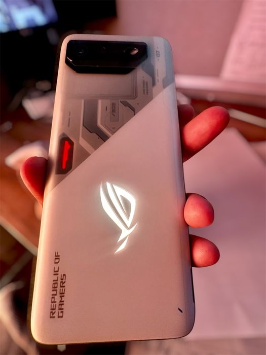 Asus Rog Fon 7 12/256 БУ-10/10.полний комплект .пишите!!!