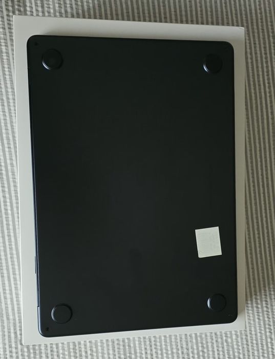Macbook Air 13.6