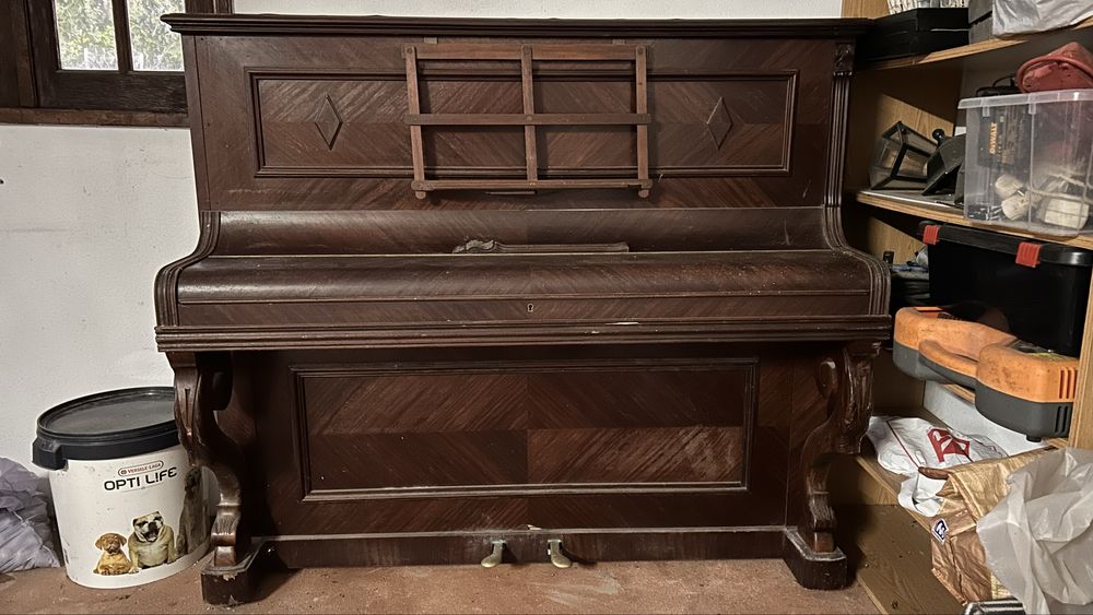 Piano Aurand-Wirth – Clássico Alemão