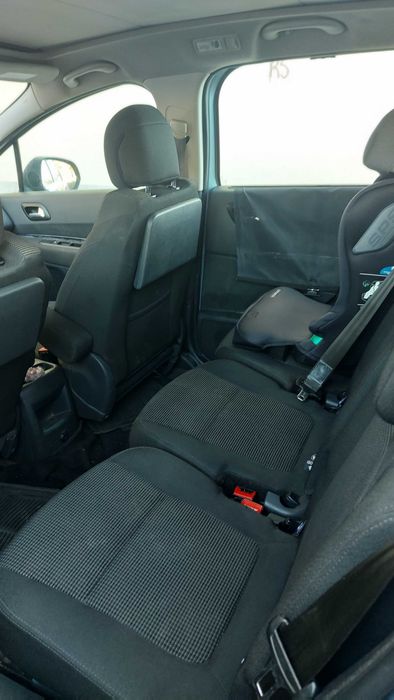 carro familial Peugeot