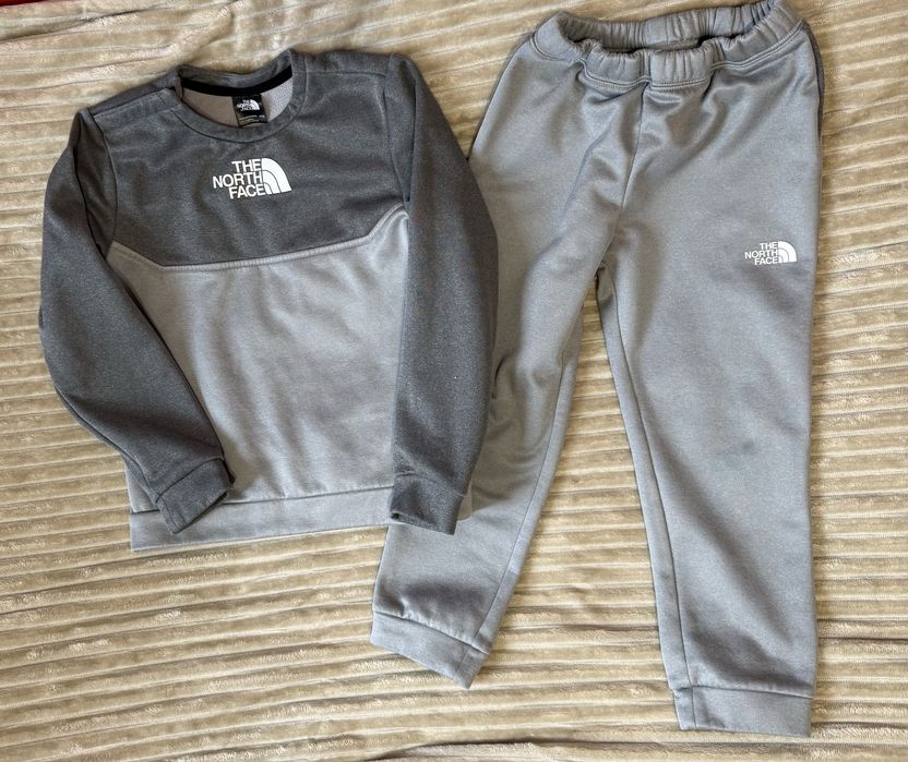 Костюм на флісі tnf 5-6 років 110 116