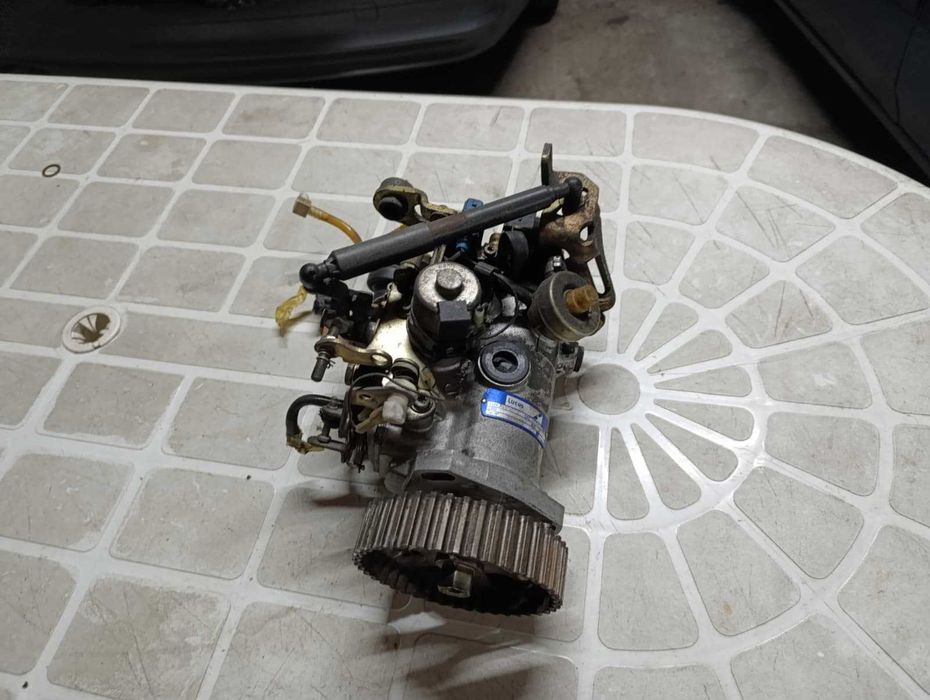 bomba injetora de citroen 1900 diesel