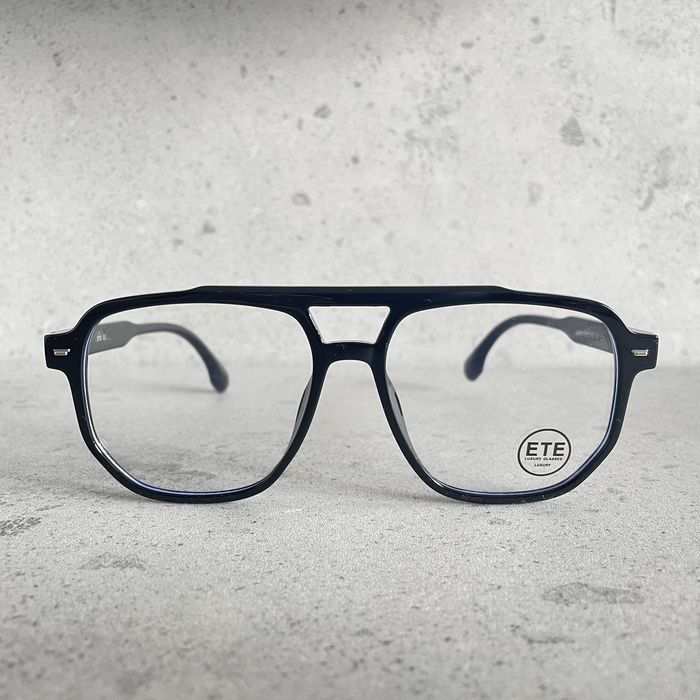 Okulary komputerowe, zerówki, oprawki, model unisex, etui w zestawie.