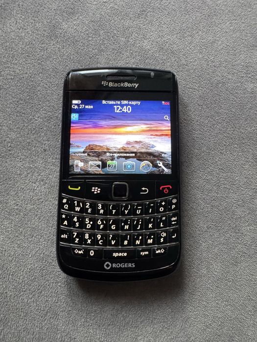 blackberry 9780 - купити мобільні телефони та смартфони - Ціна на