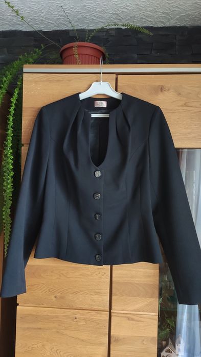 Elegancki żakiet damski, pracownia EJLAK r.40