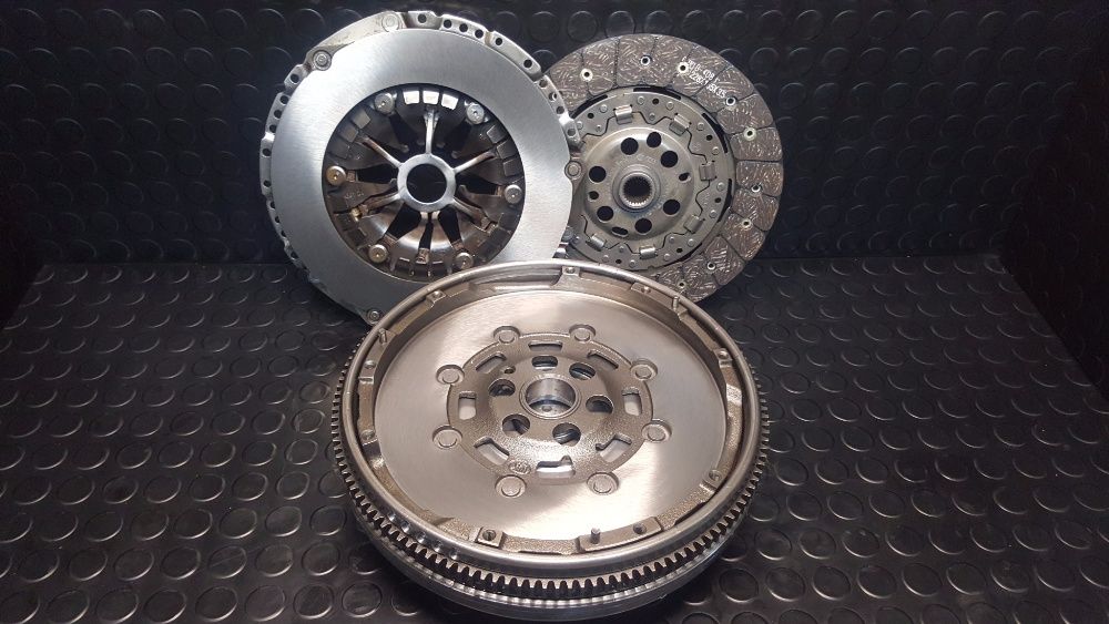 Sprzęgło Koło Dwumasowe Vw Golf V, Jetta Caddy III 1.9 TDI 105KM LUK