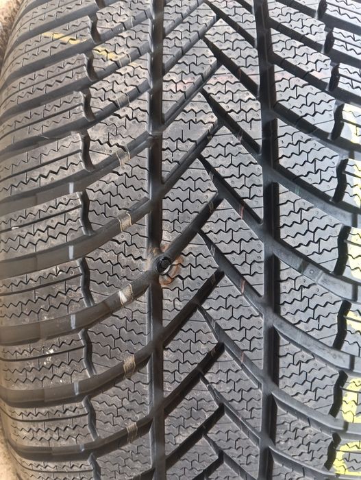 255/50 R19 103T  Bridgestone Blizzak LM005
