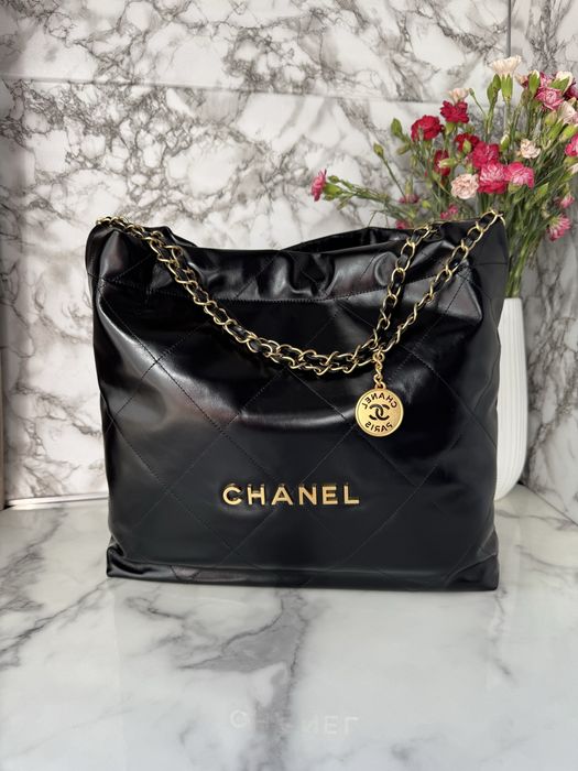 Torebka Chanel S22 leather