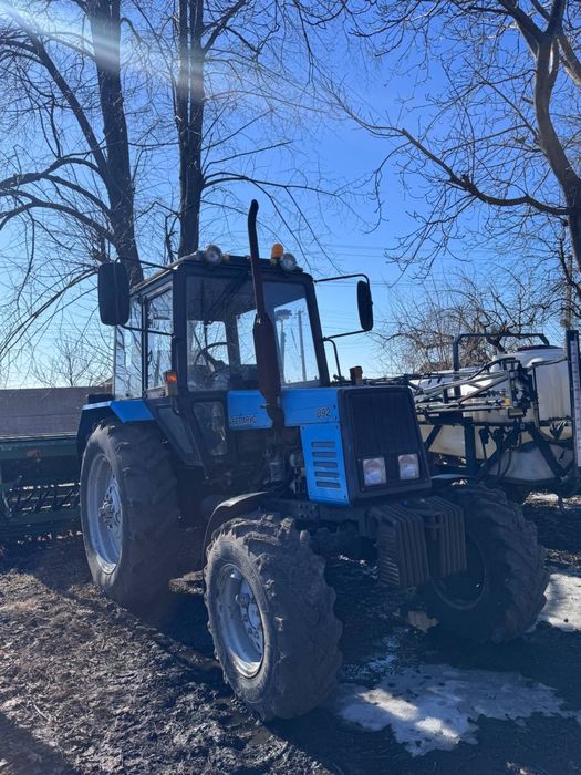 Продам трактор МТЗ-892