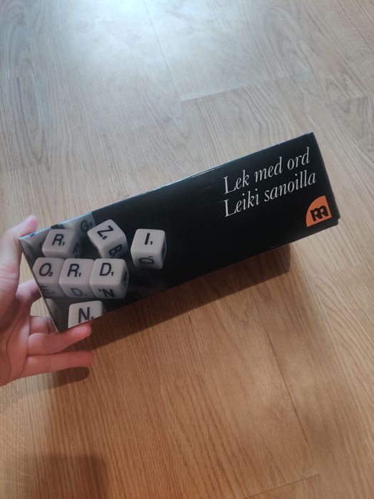 Настільна гра "Lek med ord / Leiki sanoill" (Гра в слова)