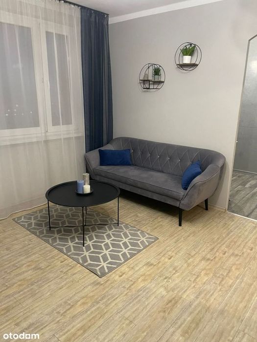 bez prowizji - os. Dąbrówki - od 23 października