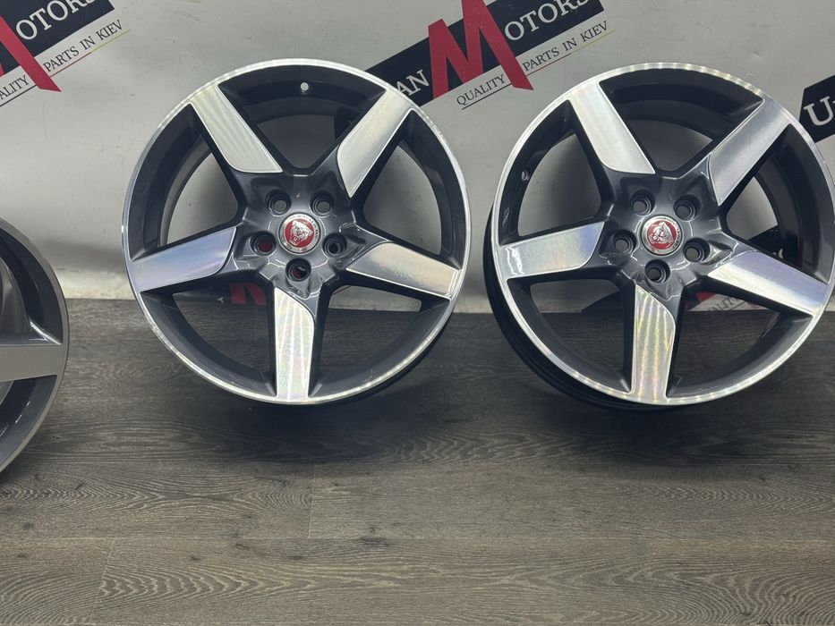 Диск комплект дисків Jaguar XE XF оригінал R-18 5/108