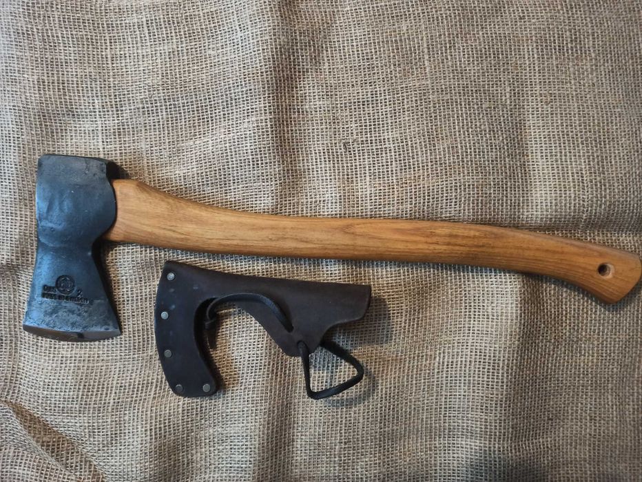 Siekiera Myśliwska Hultafors Premium