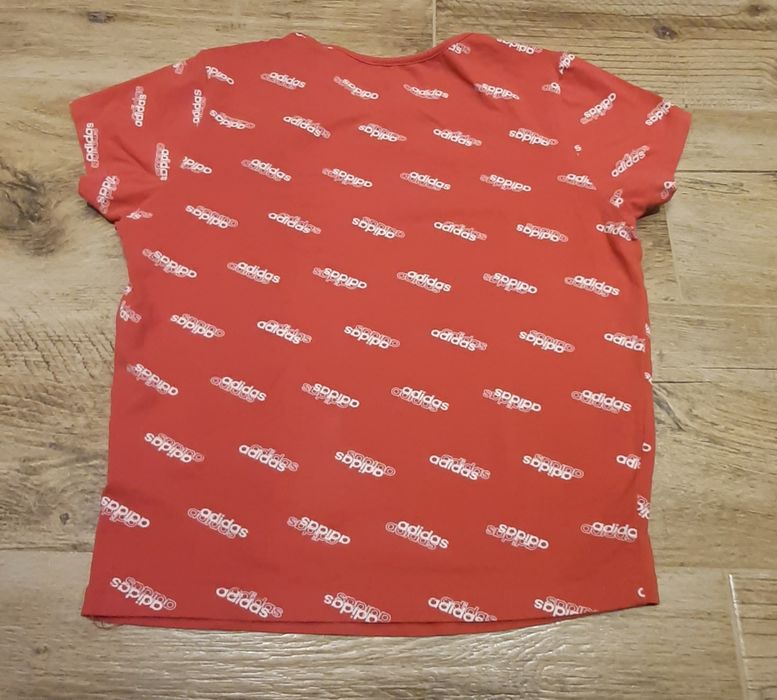 T-Shirt Adidas czerwony z białymi logo