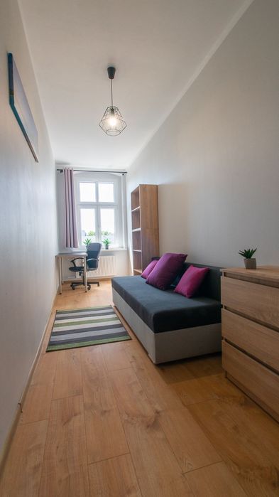 Wynajmę pokój w mieszkaniu dla kobiet Politechnika ul. Konarskiego 6