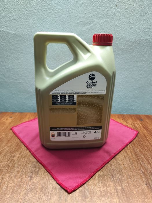 ТЕРМІНОВО! !!! Моторне мастило Castrol Edge 5W-30 LL 4 літра